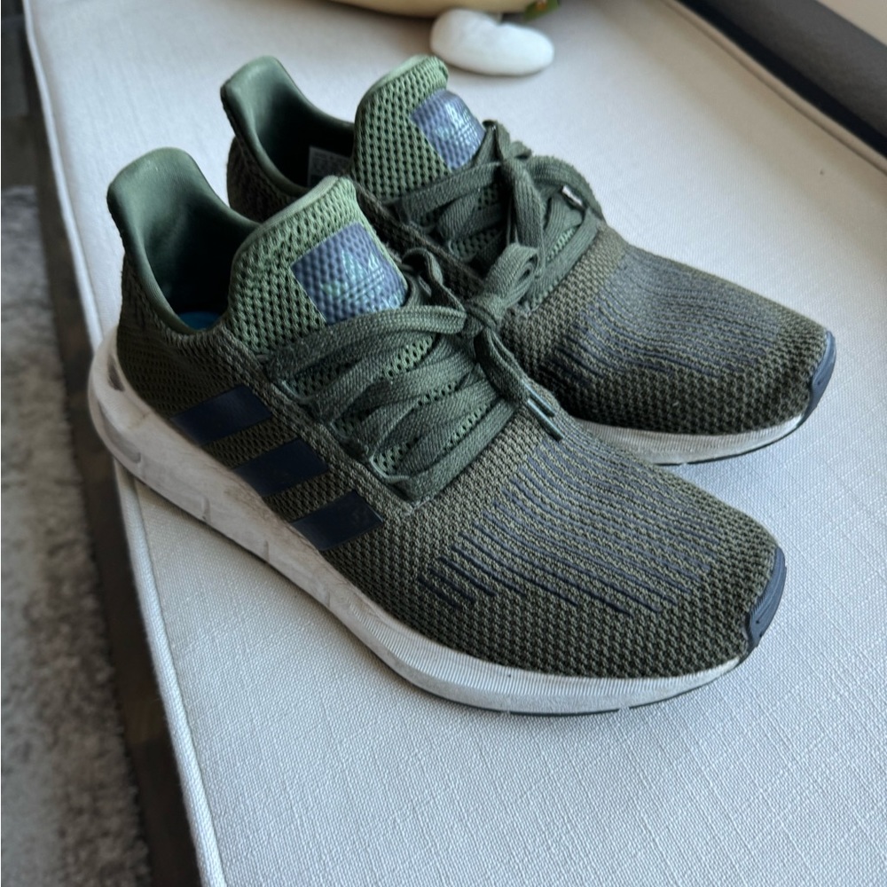 adidas Originals Swift Run Green Trainers